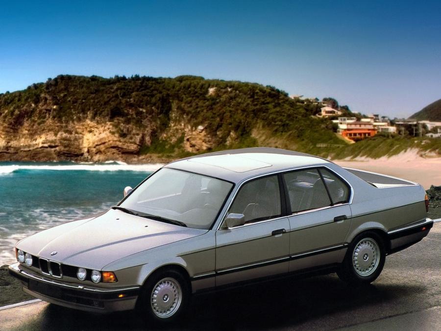  BMW 735i 1986 года  (US) (фото 2 из 3)